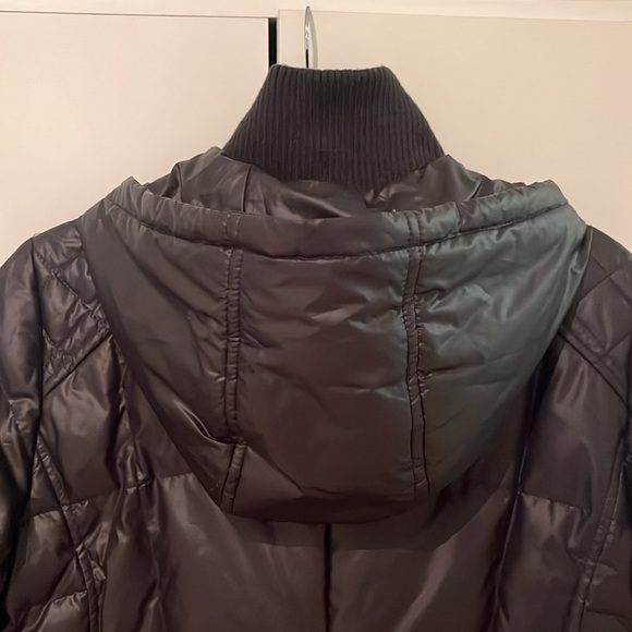 Women’s Guess Quilted Black Down Filled Hood Jacket size small - Picture 5 of 11